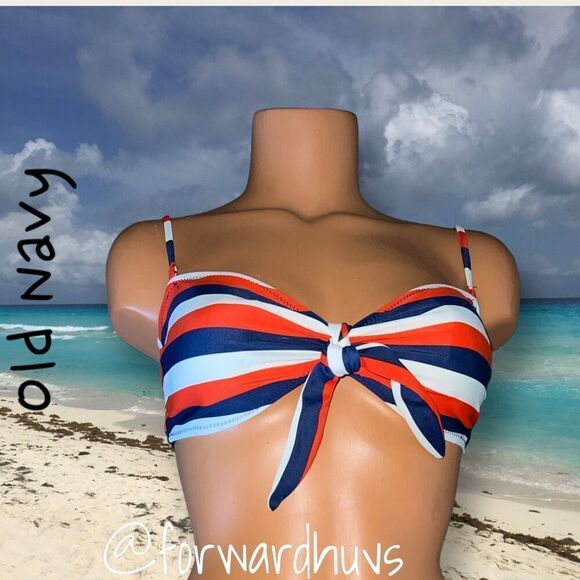 Old Navy Adorable Bikini - Size Small | Read - Picture 6 of 11